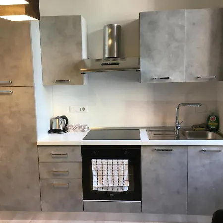 Ingrid Corso Mombello *